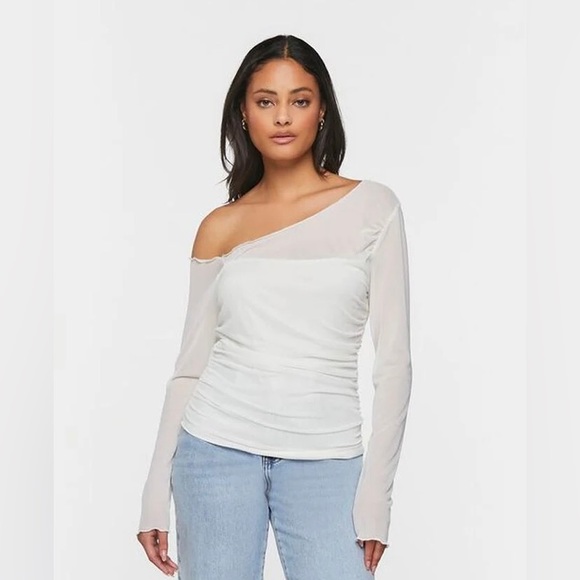 LAYERED MESH OFF THE SHOULDER TOP - Picture 2 of 4